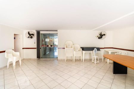 Apartamento à venda com 59m², 2 quartos e 1 vaga Apartamento à venda com 59m², 2 quartos e 1 vagaÁrea comum - Salão de festas