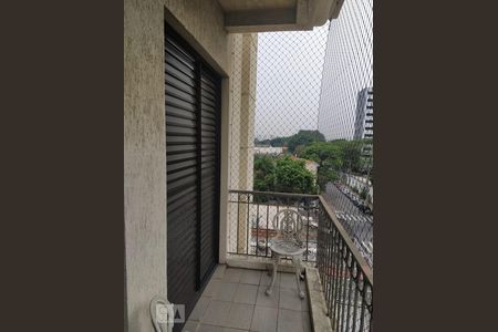 Apartamento à venda com 68m², 2 quartos e 2 vagas Apartamento à venda com 68m², 2 quartos e 2 vagasVaranda