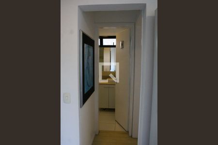 Studio à venda com 40m², 1 quarto e 1 vaga Studio à venda com 40m², 1 quarto e 1 vagaCorredor Studio