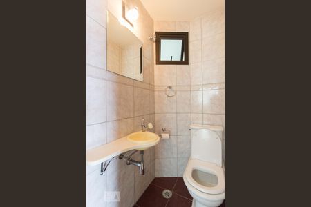 Apartamento para alugar com 130m², 3 quartos e 2 vagas Apartamento para alugar com 130m², 3 quartos e 2 vagasBanheiro