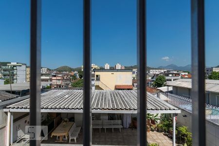 Apartamento à venda com 170m², 3 quartos e 3 vagas Apartamento à venda com 170m², 3 quartos e 3 vagasVista da Suíte 2