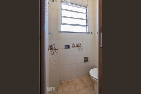 Apartamento à venda com 170m², 3 quartos e 3 vagas Apartamento à venda com 170m², 3 quartos e 3 vagasBanheiro da Suíte 2