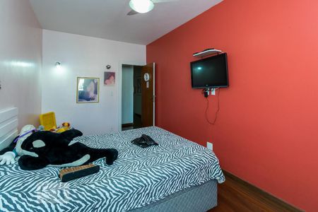 Apartamento à venda com 170m², 3 quartos e 3 vagas Apartamento à venda com 170m², 3 quartos e 3 vagasSuíte 2