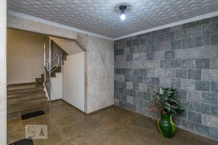 Apartamento à venda com 170m², 3 quartos e 3 vagas Apartamento à venda com 170m², 3 quartos e 3 vagasHall social