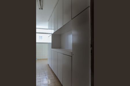 Apartamento à venda com 240m², 3 quartos e 3 vagasCozinha
