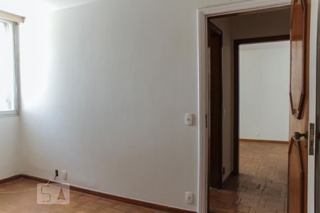 Apartamento à venda com 240m², 3 quartos e 3 vagasQuarto