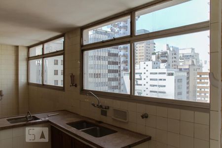 Apartamento à venda com 240m², 3 quartos e 3 vagasCozinha