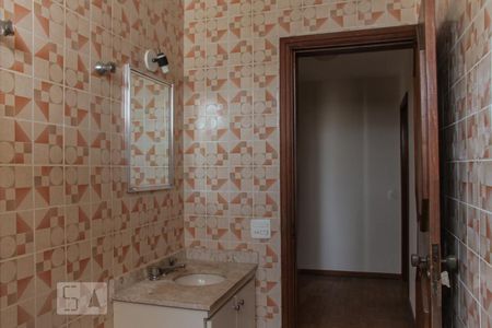 Apartamento à venda com 240m², 3 quartos e 3 vagasBanheiro