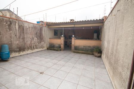 Casa à venda com 170m², 4 quartos e 4 vagas Casa à venda com 170m², 4 quartos e 4 vagasÁrea comum