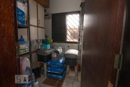 Casa à venda com 170m², 4 quartos e 4 vagas Casa à venda com 170m², 4 quartos e 4 vagasDispensa