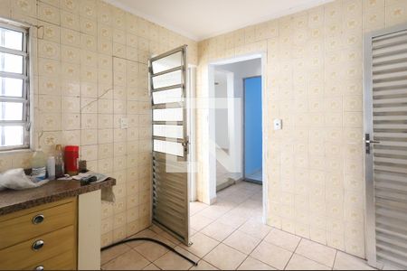 Casa à venda com 116m², 3 quartos e 2 vagas Casa à venda com 116m², 3 quartos e 2 vagasCozinha