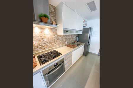 Apartamento à venda com 70m², 3 quartos e 1 vaga Apartamento à venda com 70m², 3 quartos e 1 vagaCozinha