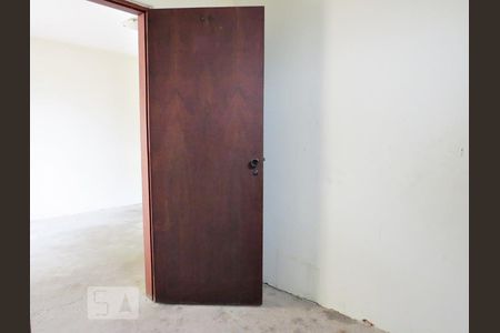 Casa à venda com 300m², 3 quartos e 4 vagasQuarto 4