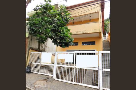 Casa à venda com 300m², 3 quartos e 4 vagasFachada