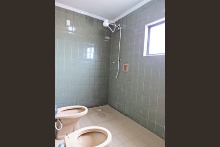 Casa à venda com 300m², 3 quartos e 4 vagasBanheiro 1