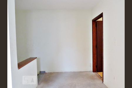 Casa à venda com 300m², 3 quartos e 4 vagasDetalhe