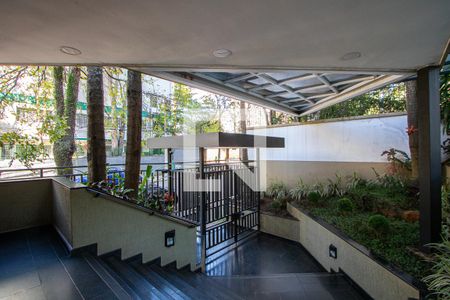 Apartamento à venda com 263m², 3 quartos e 1 vaga Apartamento à venda com 263m², 3 quartos e 1 vagaÁrea comum