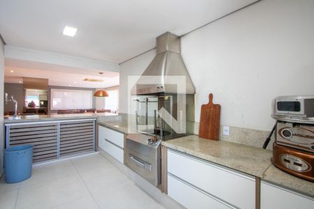 Apartamento à venda com 263m², 3 quartos e 1 vaga Apartamento à venda com 263m², 3 quartos e 1 vagaÁrea comum - Churrasqueira