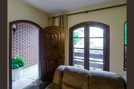 Casa para alugar com 3 quartos, 183m² em Jardim da Glória, São Paulo