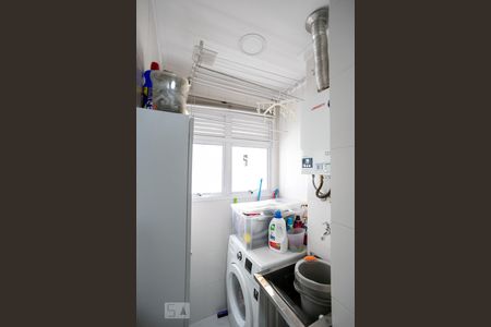 Apartamento à venda com 56m², 2 quartos e 1 vaga Apartamento à venda com 56m², 2 quartos e 1 vagaÁrea de Serviço