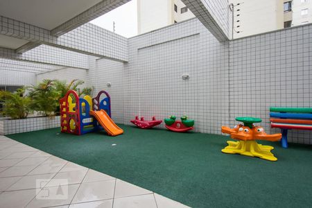 Apartamento à venda com 56m², 2 quartos e 1 vaga Apartamento à venda com 56m², 2 quartos e 1 vagaPlayground