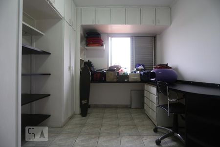 Quarto 1 de apartamento para alugar com 2 quartos, 63m² em Caxingui, São Paulo
