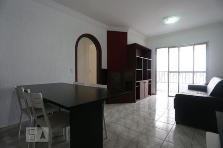 Sala de apartamento para alugar com 2 quartos, 63m² em Caxingui, São Paulo