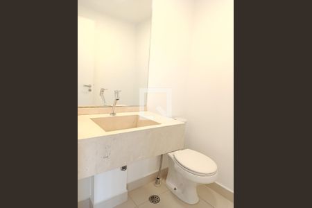 Lavabo de apartamento para alugar com 3 quartos, 118m² em Cerqueira César, São Paulo
