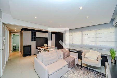 Sala de apartamento para alugar com 2 quartos, 70m² em Passo da Areia, Porto Alegre