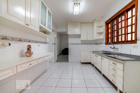 Casa à venda com 500m², 6 quartos e 3 vagasCozinha 2