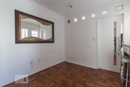 Sala de apartamento para alugar com 1 quarto, 35m² em Passo D’areia, Porto Alegre
