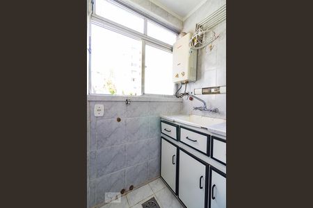 Área de Serviço de apartamento para alugar com 1 quarto, 35m² em Passo D’areia, Porto Alegre