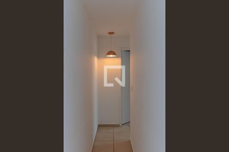 Corredor de apartamento à venda com 2 quartos, 54m² em Loteamento Parque São Martinho, Campinas