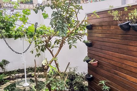 Casa à venda com 647m², 3 quartos e 7 vagasEntrada