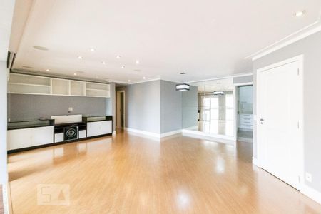 Sala de apartamento para alugar com 3 quartos, 125m² em Vila Olímpia, São Paulo