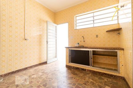 Casa à venda com 200m², 3 quartos e 3 vagasCozinha