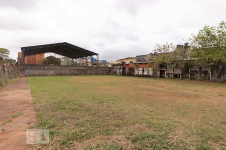 Apartamento à venda com 57m², 2 quartos e 1 vagaCampo de futebol 