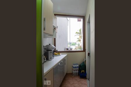 Casa à venda com 230m², 4 quartos e 4 vagasÁREA DE SERVIÇO