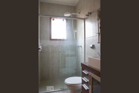 Casa à venda com 230m², 4 quartos e 4 vagasBANHEIRO