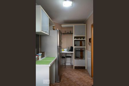 Casa à venda com 230m², 4 quartos e 4 vagasCOZINHA