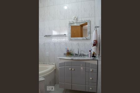 Casa à venda com 230m², 4 quartos e 4 vagasSUITE QUARTO 4