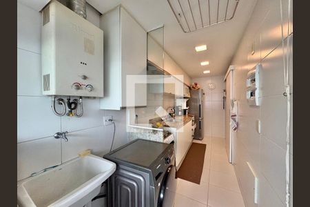 Apartamento à venda com 82m², 3 quartos e 1 vagaCozinha e Área de Serviço