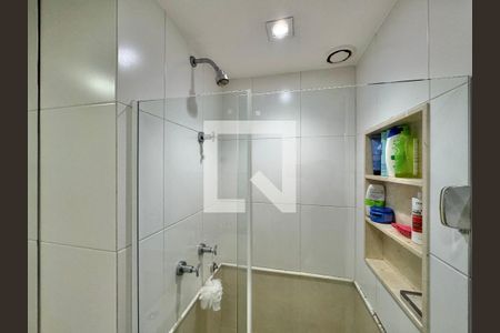 Apartamento à venda com 82m², 3 quartos e 1 vagaBanheiro Social