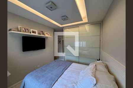 Apartamento à venda com 82m², 3 quartos e 1 vagaSuíte