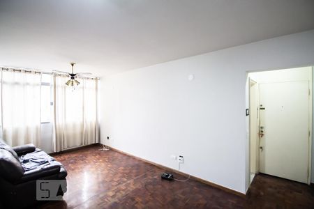 Sala de apartamento à venda com 2 quartos, 97m² em Vila Buarque, São Paulo