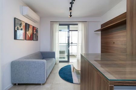 Sala de apartamento para alugar com 1 quarto, 36m² em Cidade Monções, São Paulo