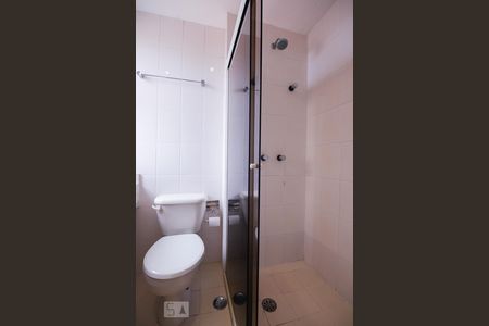 Apartamento à venda com 64m², 2 quartos e 1 vaga Apartamento à venda com 64m², 2 quartos e 1 vagaBanheiro Suíte