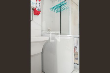 Apartamento à venda com 70m², 2 quartos e 1 vaga Apartamento à venda com 70m², 2 quartos e 1 vagaÁrea de Serviço