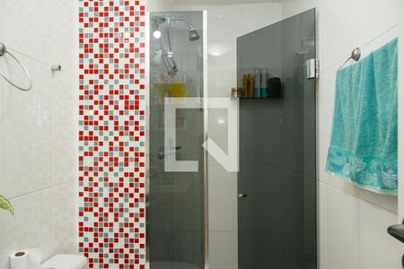 Apartamento à venda com 70m², 2 quartos e 1 vaga Apartamento à venda com 70m², 2 quartos e 1 vagaBanheiro