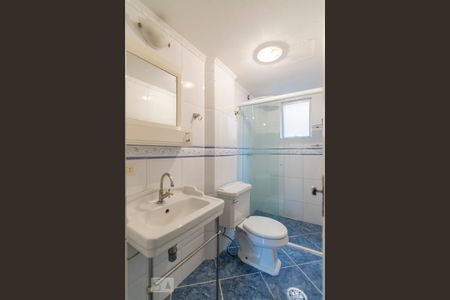 Banheiro de apartamento à venda com 2 quartos, 57m² em Utinga, Santo André